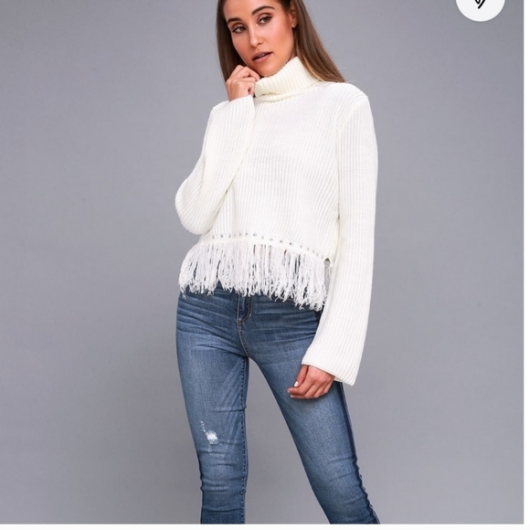 Lulus Sweaters - Lulu's crop top French sweater with a turtleneck